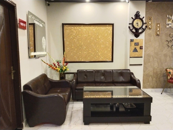 Public Area, Comfort Zone Hotel, Lahore