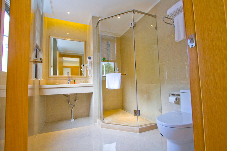 Bathroom 3, Vienna Hotel Zhejiang Zhoushan Putuo, Zhoushan