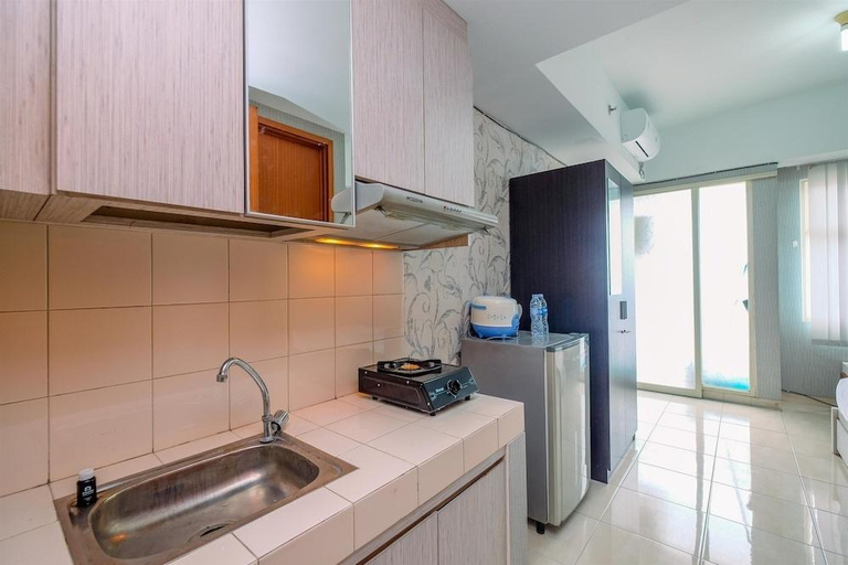 5, Comfy Studio Apartment At Margonda Residence 3, Depok