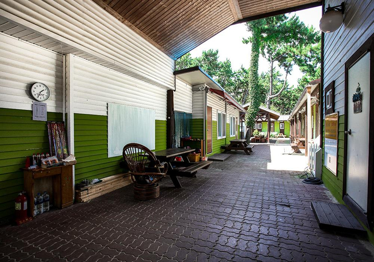 Others 2, Taean Haesol Nuri Pension, Taean