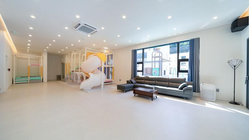 Bedroom 2, Gapyeong King Kong Kids Pool Villa B, Gapyeong