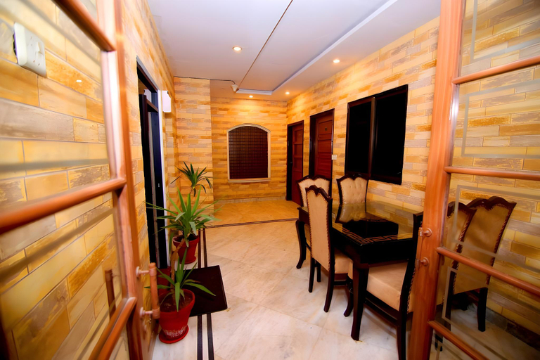 Others 2, Premier Inn Mall Lahore, Lahore