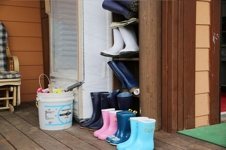 Others 5, Taean Manna Pension, Taean
