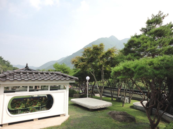 Others 4, Goesan Tteokbawi Lodge Pension, Goesan