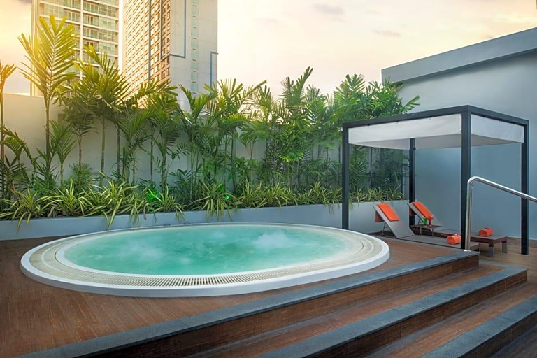 Sport & Beauty 2, In Residence Bangkok Sukhumvit, Wattana