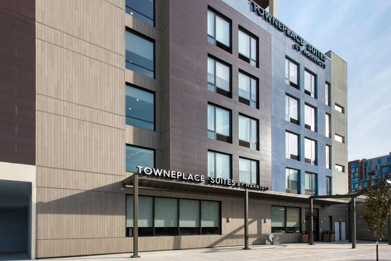 Exterior & Views 2, TownePlace Suites by Marriott New York Brooklyn, New York