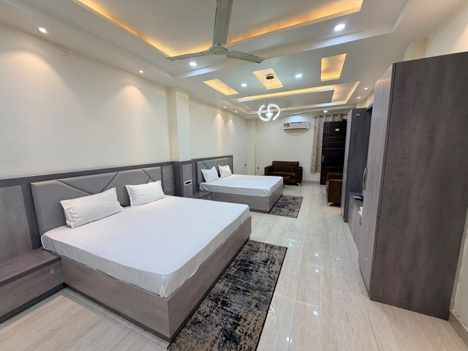 Bedroom 5, The kashish crown , Unnao