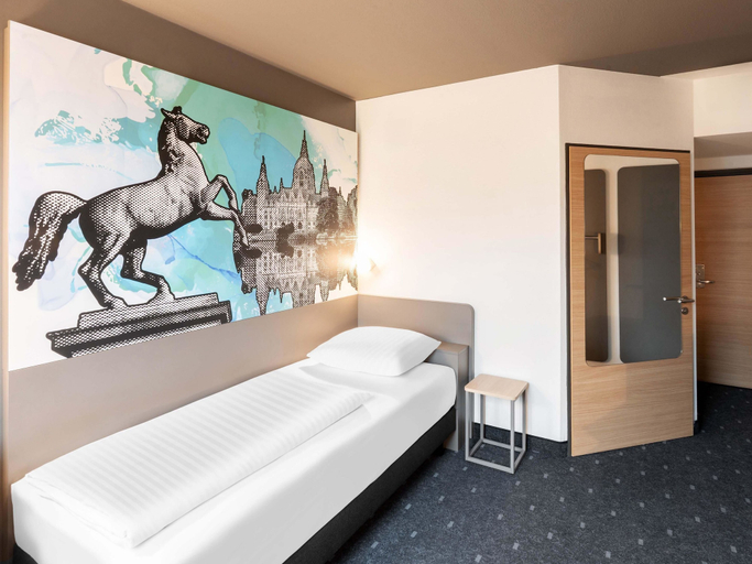 Bedroom 4, B&B Hotel Hannover-Nord, Region Hannover