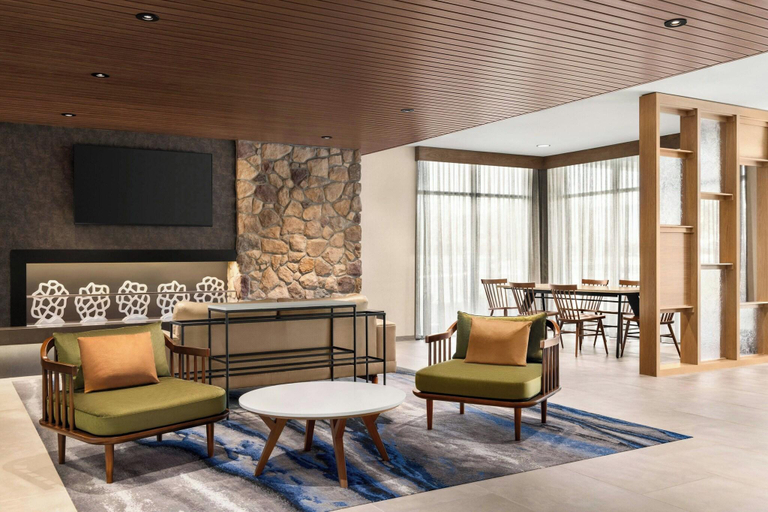 Public Area 2, Fairfield by Marriott Inn & Suites Bethlehem PA, Northampton