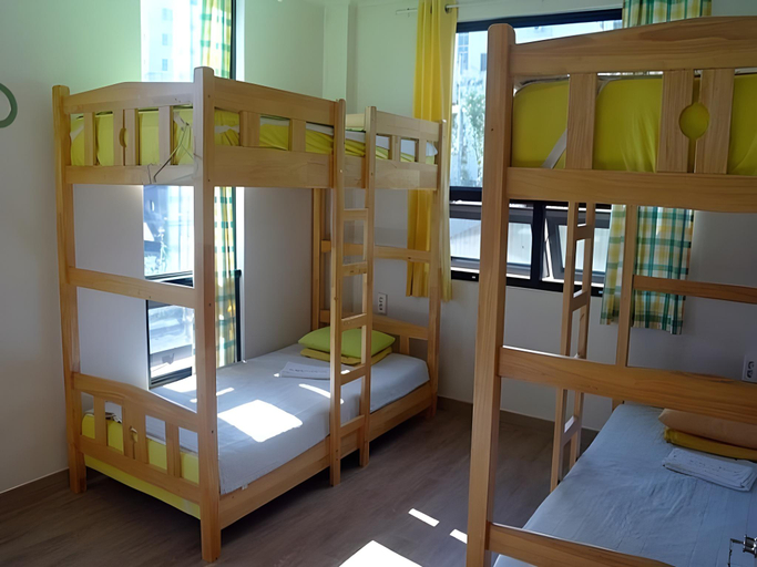 Bedroom 2, Jennys Home Guesthouse, Seogwipo