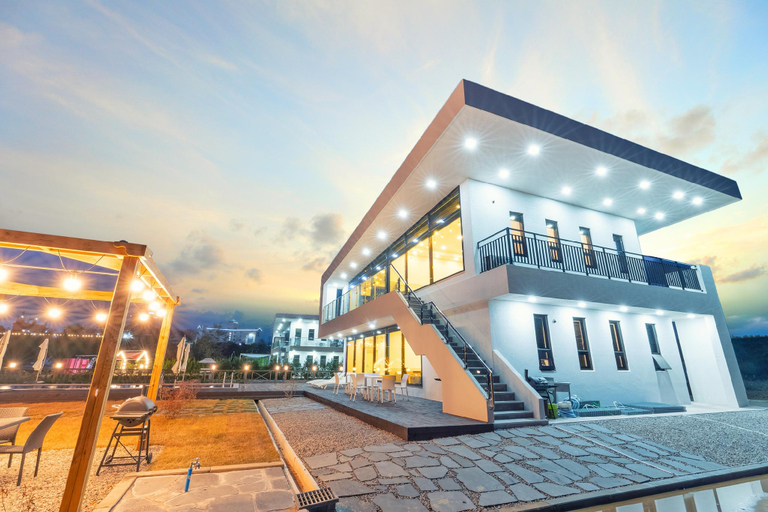 Exterior & Views 1, Seonjaedo Blanc Pension, Hwaseong