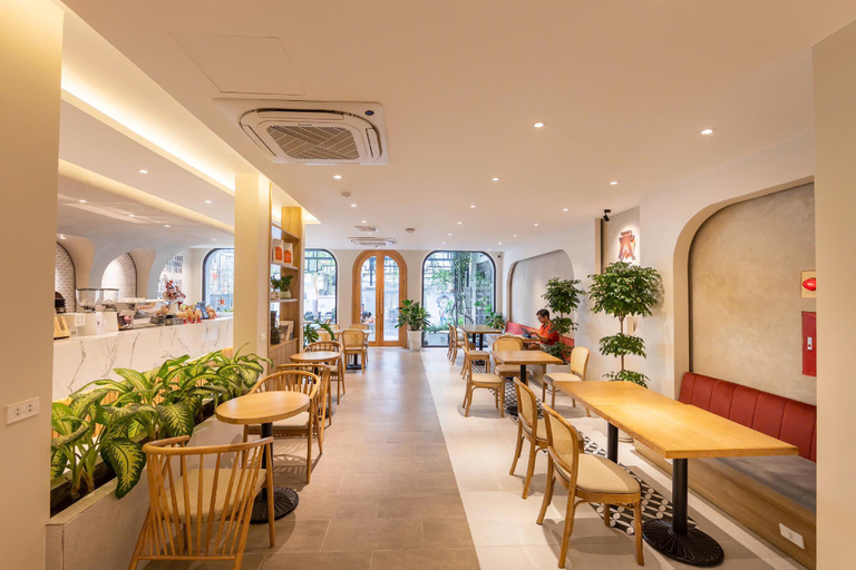 Food & Drinks 5, Canary Hotel & Apartment, Ba Đình