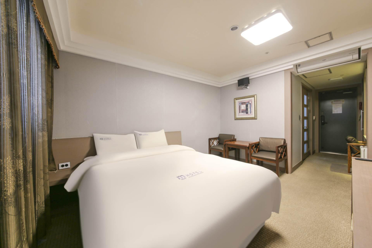 Bedroom 4, Changwon Masan M Tourist Hotel, Masan