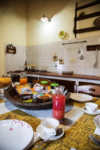 Food & Drinks 5, Poggio del Sole, Perugia