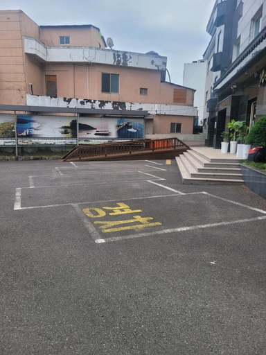 Public Area 2, Namhae J, Namhae