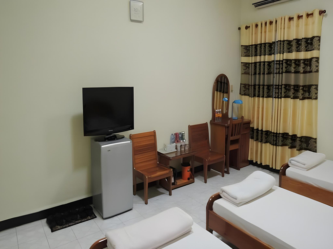 Bedroom, Dien Luc Hotel, District 1