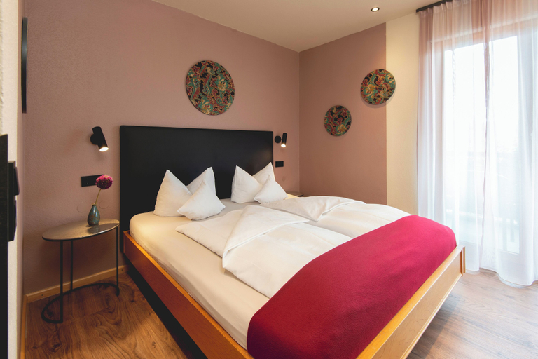 Bedroom 3, Hotel Restaurant Martha, Main-Tauber-Kreis