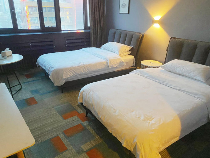 Bedroom 2, Jixiang Business Hotel, Ürümqi