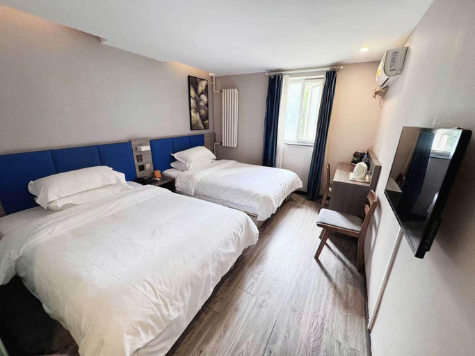 Bedroom 3, 7 Days Premier (Beijing Fangzhuang Subway Station), Beijing