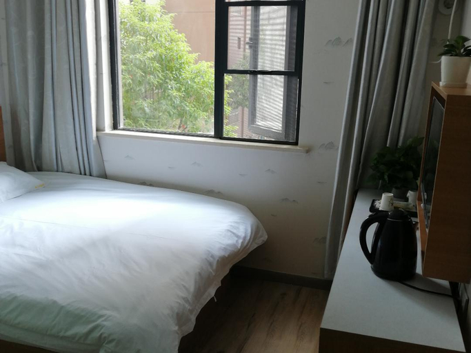 Bedroom 2, Jinyuquan Hotel, Ezhou