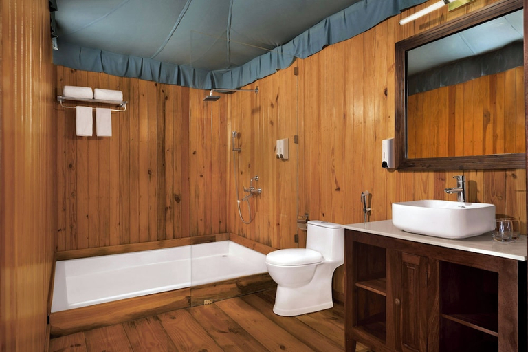Bathroom 3, Blue Ocean Resort And Spa, Ratnagiri