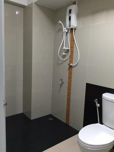 Bathroom 3, โกอิ้งแกรนด์, Muang Nakhon Si Thammarat