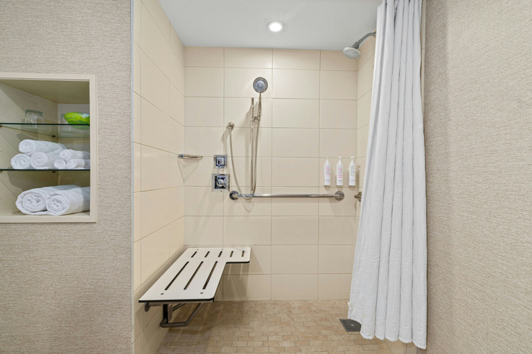 Bathroom, Louisville Marriott East, Jefferson