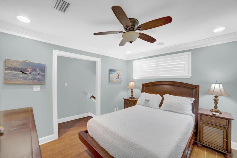 Bedroom 3, Sugar Beach 348, Baldwin