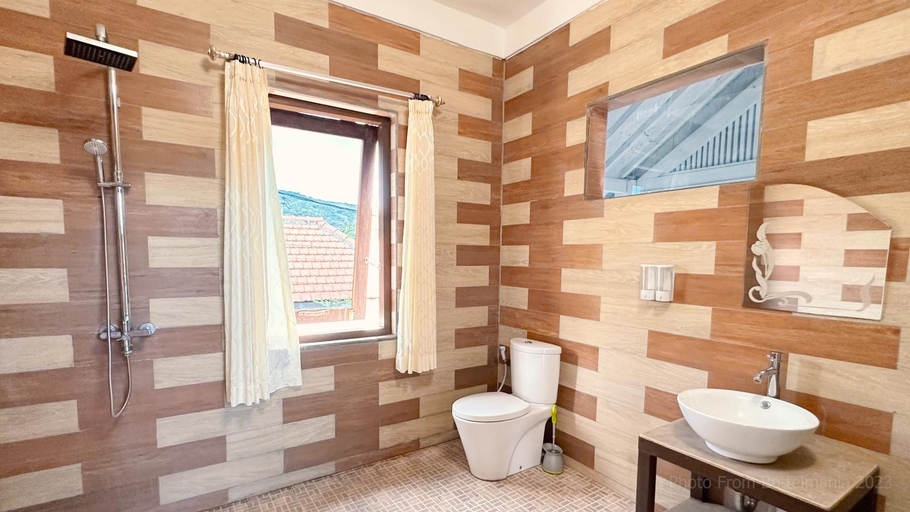 Bathroom 4, Bottelmania Villa, Buleleng