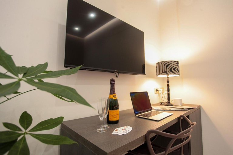 Others 5, BnB Villa Langellotti, Napoli