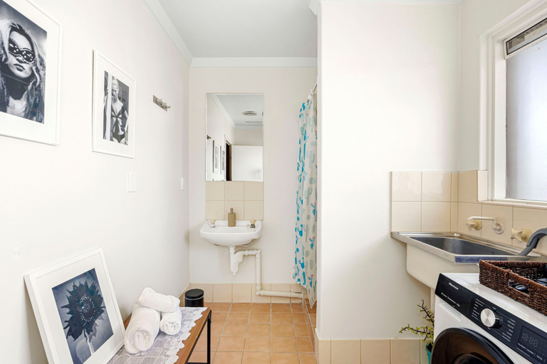 Bathroom 5, Skynest Rivervale - Sepal Stay, Perth