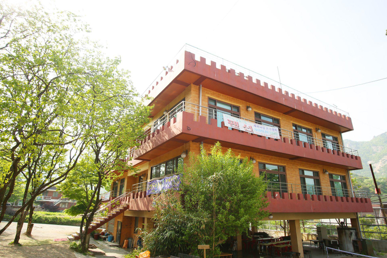Exterior & Views 3, Gongju Mountain Beyond Namchon Pension, Gongju