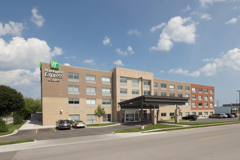 Exterior & Views 2, Holiday Inn Express & Suites ALPENA - DOWNTOWN by IHG, Alpena