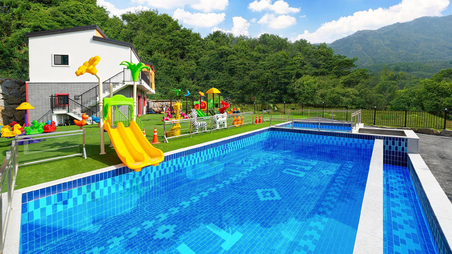 Sport & Beauty 3, Gapyeong Ttoto Kids Pool Villa, Gapyeong