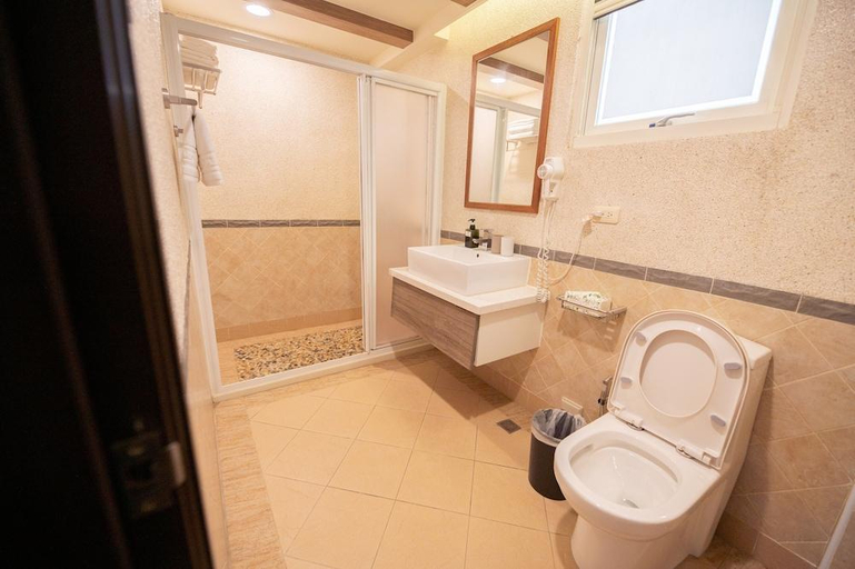 Bathroom 4, Theday Inn, Penghu