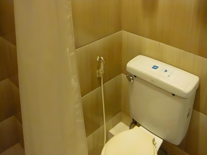 Bathroom, Kyi Tin Hotel, Mandalay