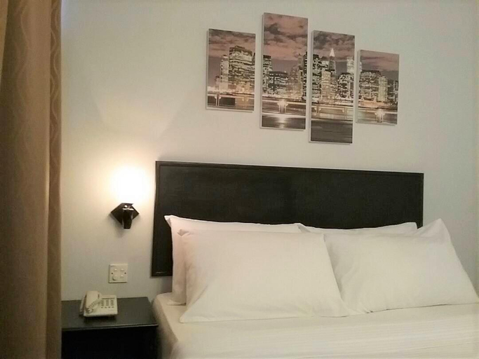 Bedroom 3, Hotel Sri Sutra Seri Kembangan, Seri Kembangan