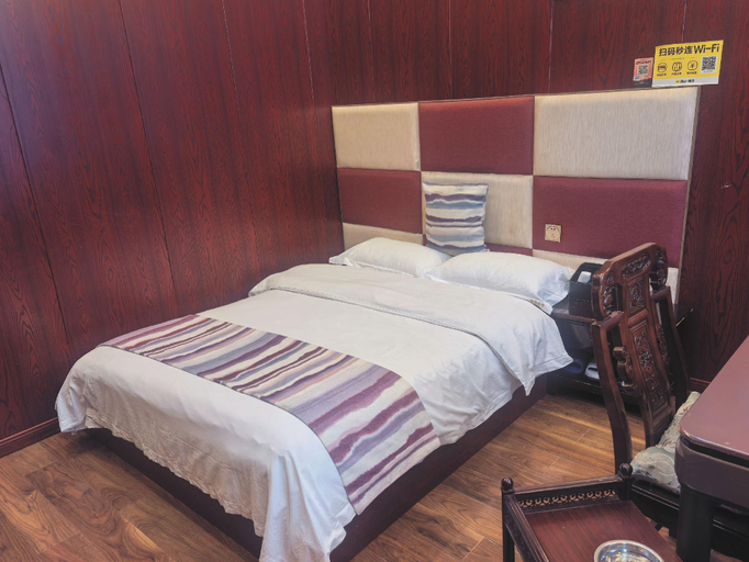 Bedroom 2, Sleeping Buddha Hotel, Tongren