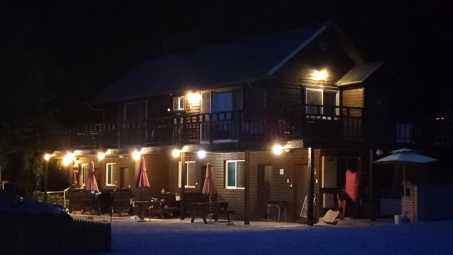 Exterior & Views, Gapyeong Deep Mountain Valley Cabin Pension, Hwacheon