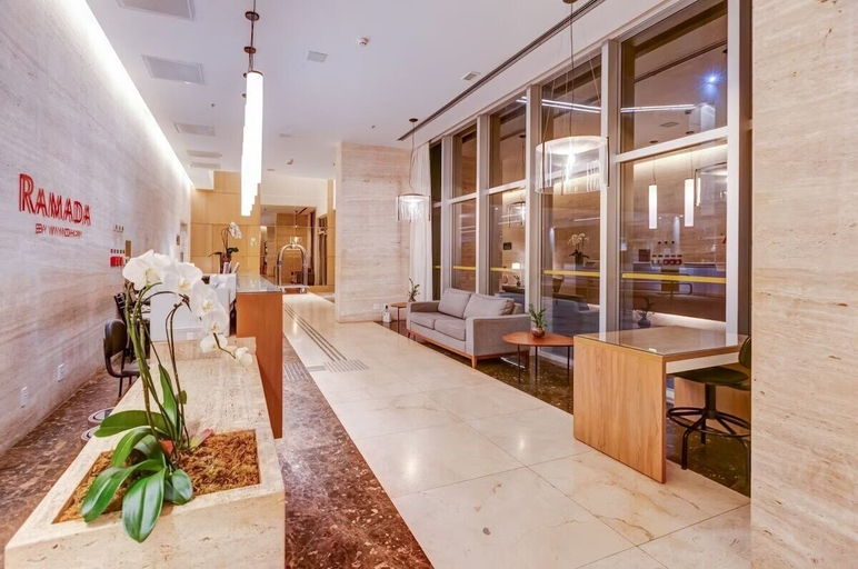 Lobby 2, Flat Particular no Hotel Ramada Brasília, Brasília