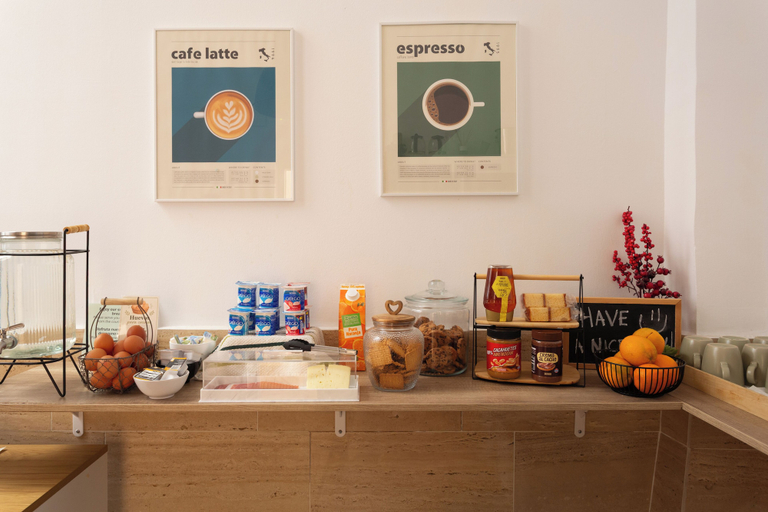 Food & Drinks 4, Casa Lolita Guesthouse, Barcelona