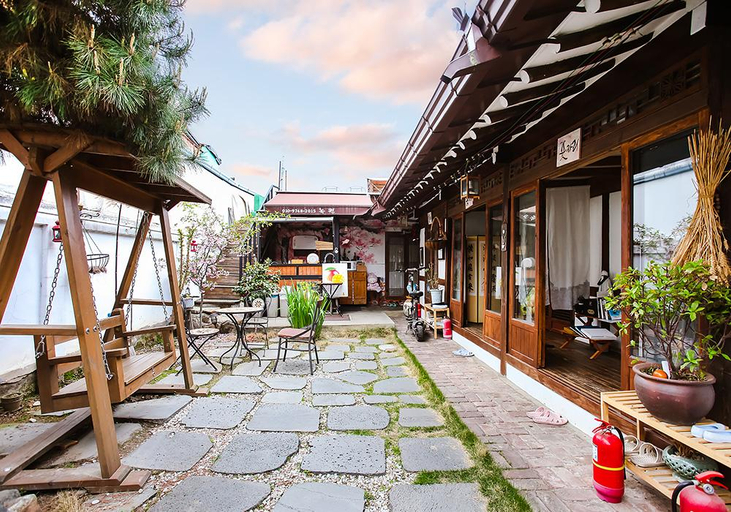 Exterior & Views 4, Jeonju Jeindang Pungnamdong Branch Pension, Jeonju