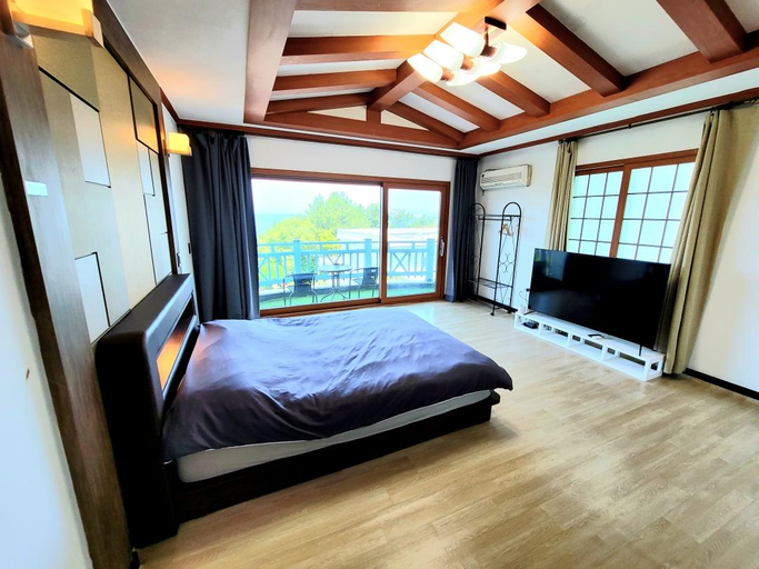 Bedroom, Jeju Rock Island, Jeju