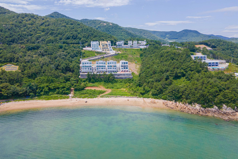 Others, Yeosu The Belle 101 Pool Villa, Yeosu