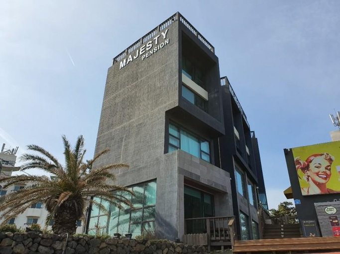 Exterior & Views 1, Jeju Majesty Pension (Hyeopjae), Jeju