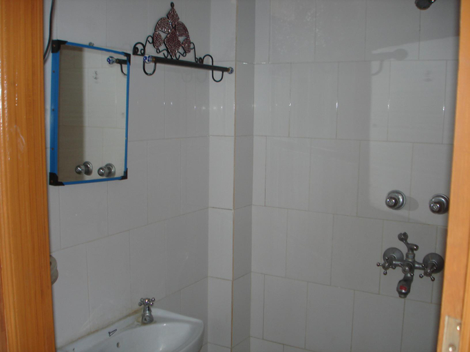 Bathroom, Hotel Ratan Haveli, Ajmer