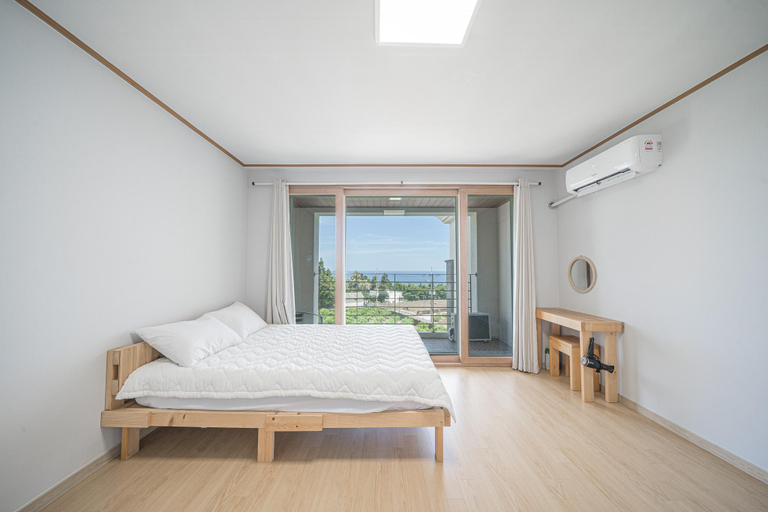 Bedroom, Today, Seogwipo?, Seogwipo