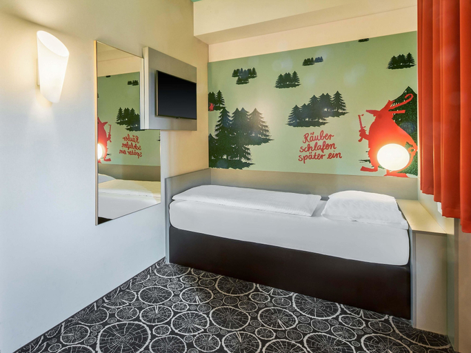 Bedroom 2, B&B Hotel Aschaffenburg, Aschaffenburg