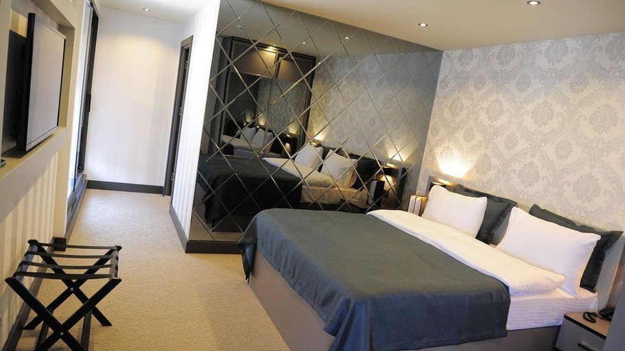 Bedroom, Damatris Palace Hotel, Sancaktepe