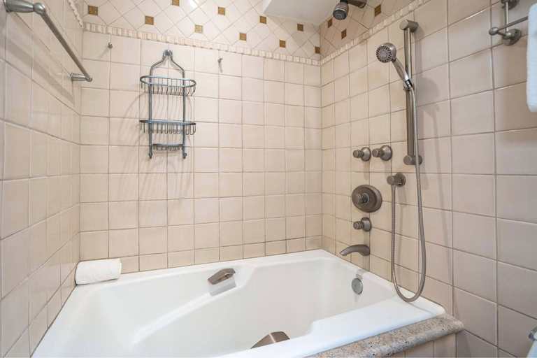 Bathroom 5, Hale Hui Kai 208 - Ocean View Luxury Condo on the Best Beach on Maui, Split AC!, Maui